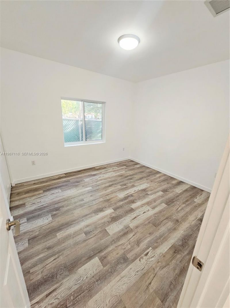 127 NE 184th Ter, Unit 127, Miami, FL 33179 Photo