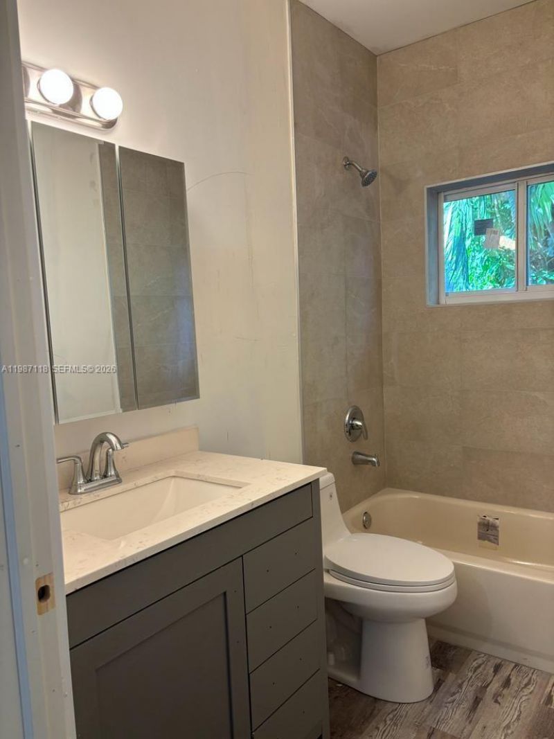 127 NE 184th Ter, Unit 127, Miami, FL 33179 Photo