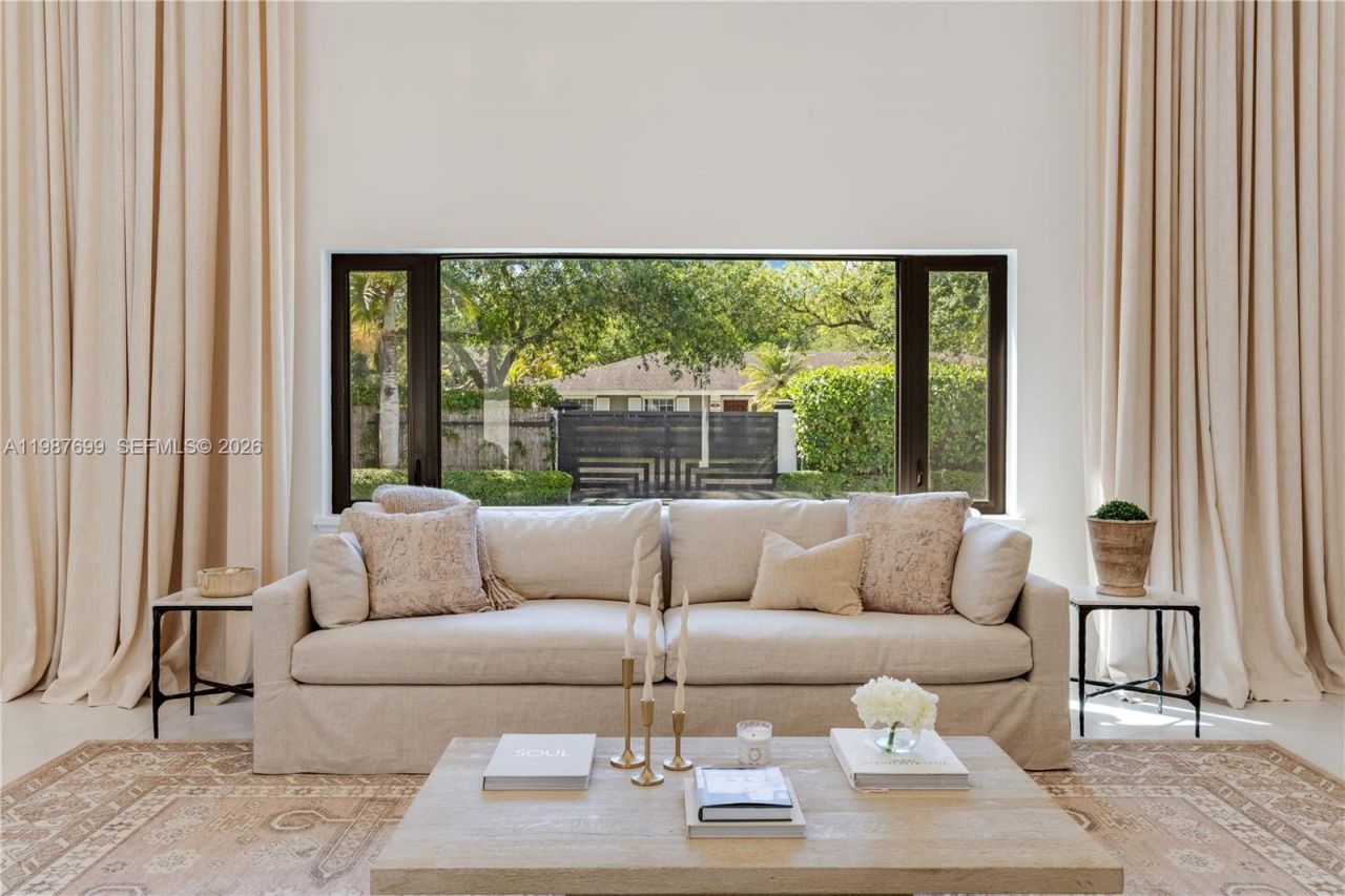 16255 SW 82nd Ave , Palmetto Bay, FL 33157 Photo