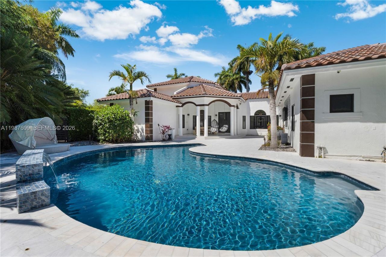 16255 SW 82nd Ave , Palmetto Bay, FL 33157 Photo