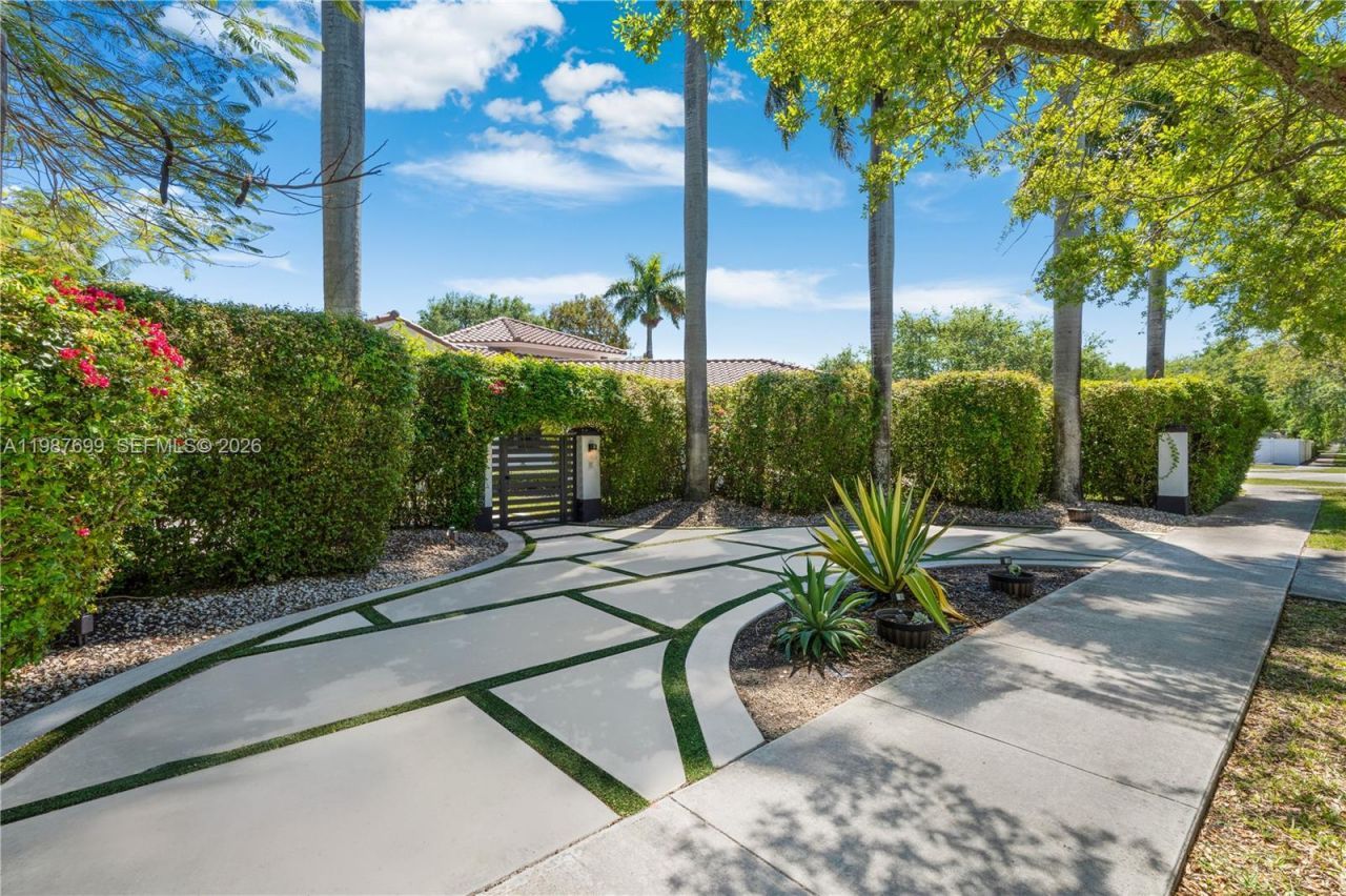 16255 SW 82nd Ave , Palmetto Bay, FL 33157 Photo