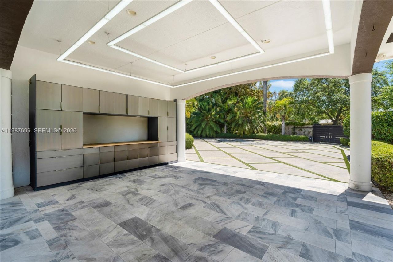 16255 SW 82nd Ave , Palmetto Bay, FL 33157 Photo