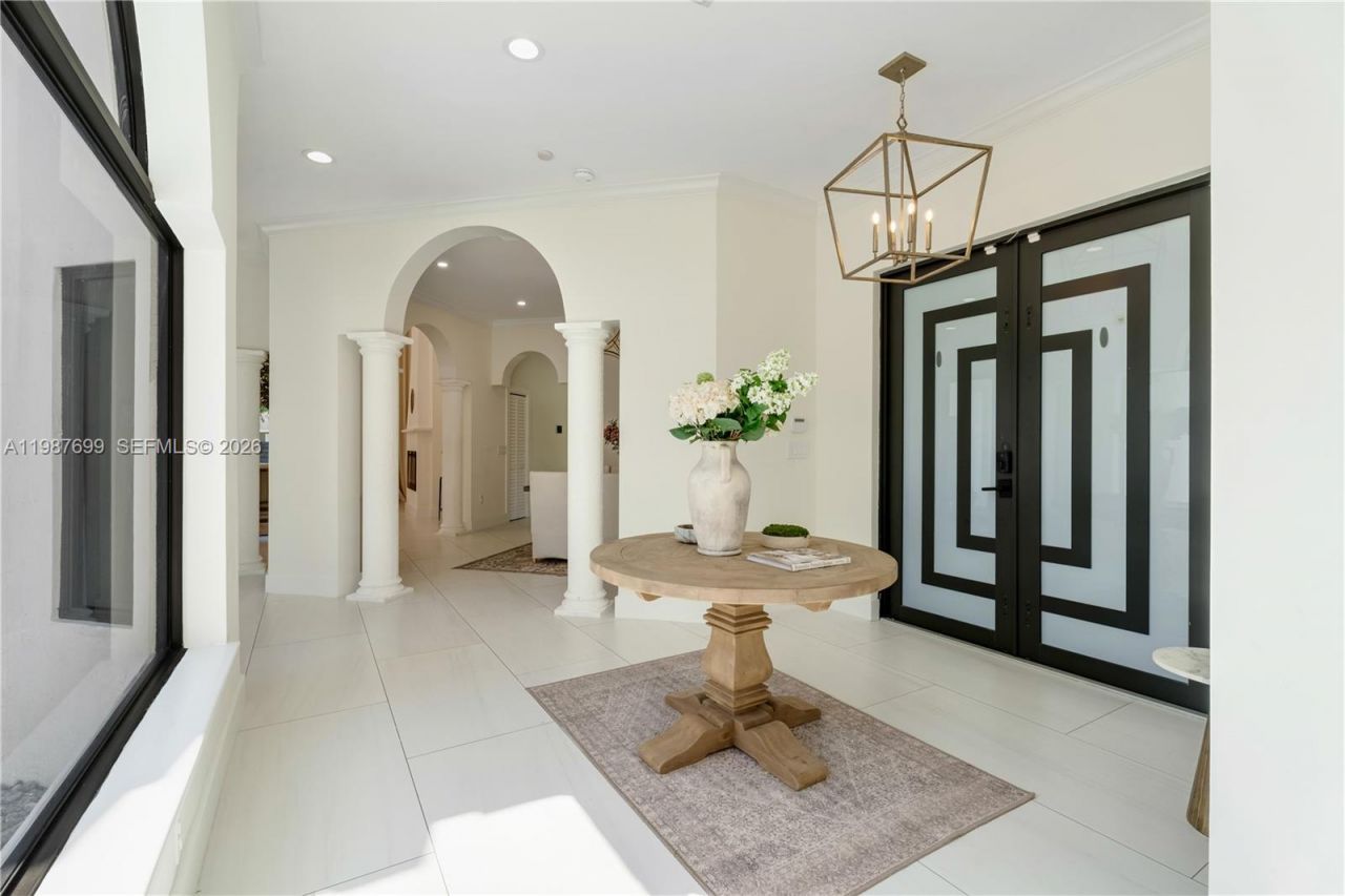 16255 SW 82nd Ave , Palmetto Bay, FL 33157 Photo