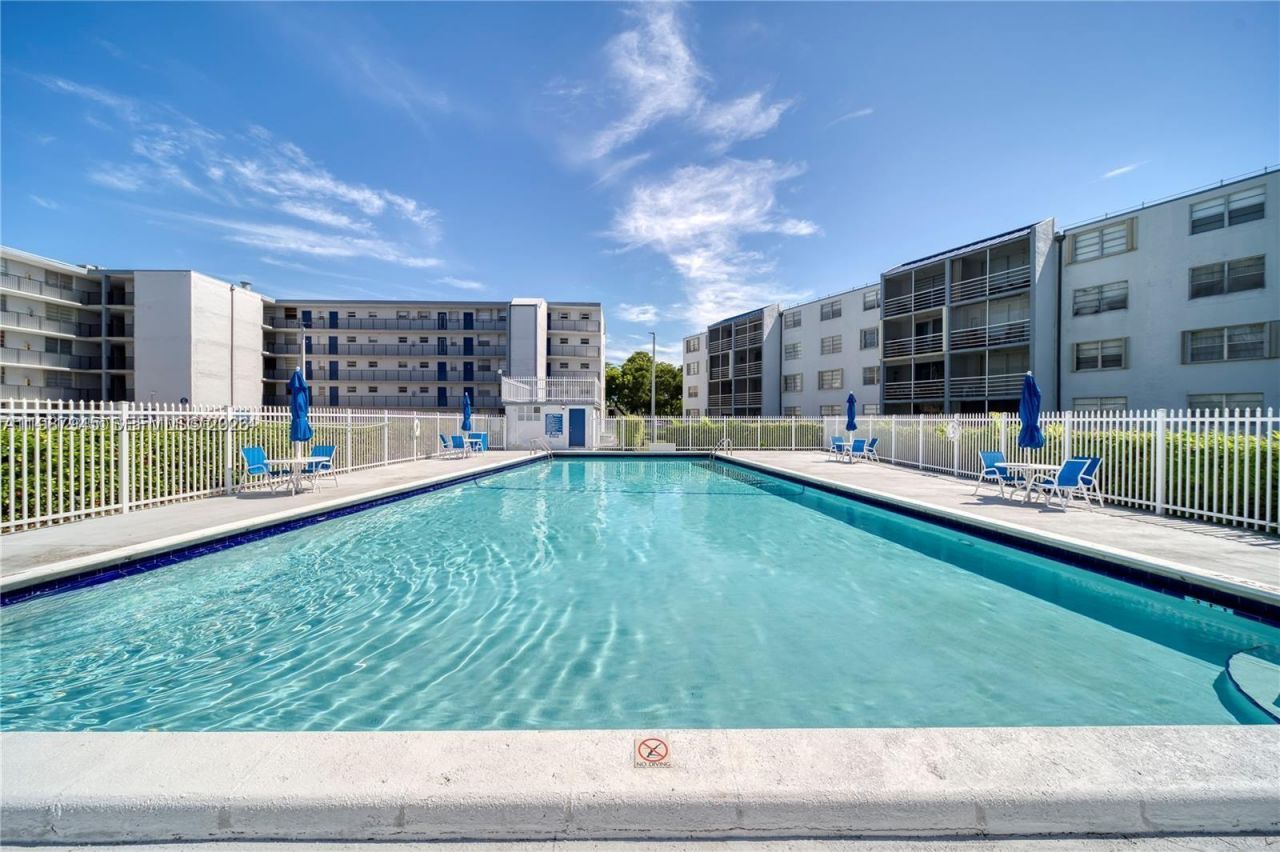 14140 SW 84th St , Unit 101-H, Miami, FL 33183 Photo