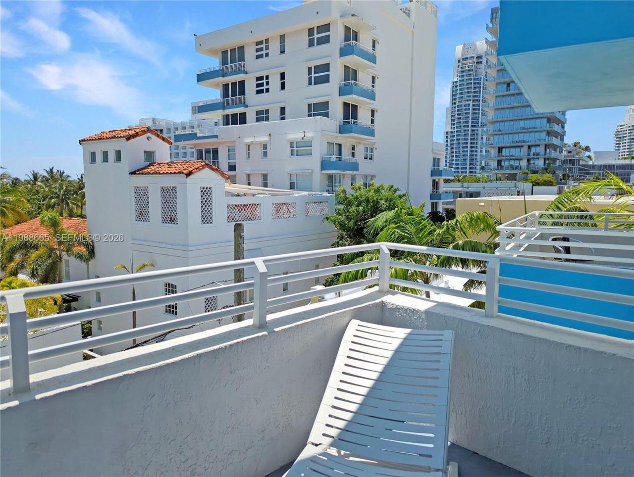 225 Collins Ave , Unit 4J, Miami Beach, FL 33139 Photo