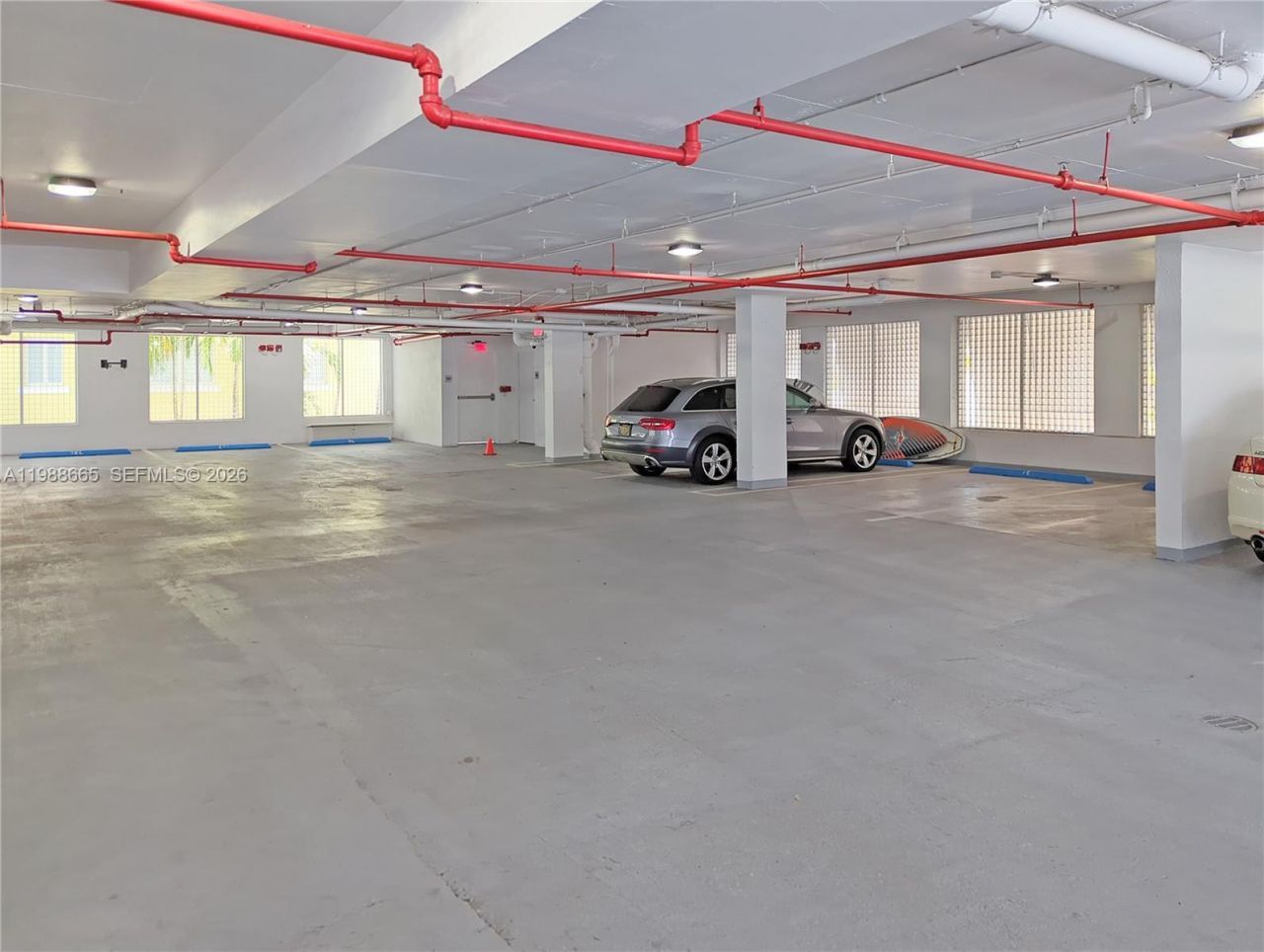 225 Collins Ave , Unit 4J, Miami Beach, FL 33139 Photo