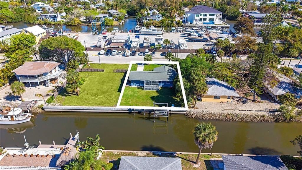 2772 Bayview Dr, Naples, FL 34112 Photo