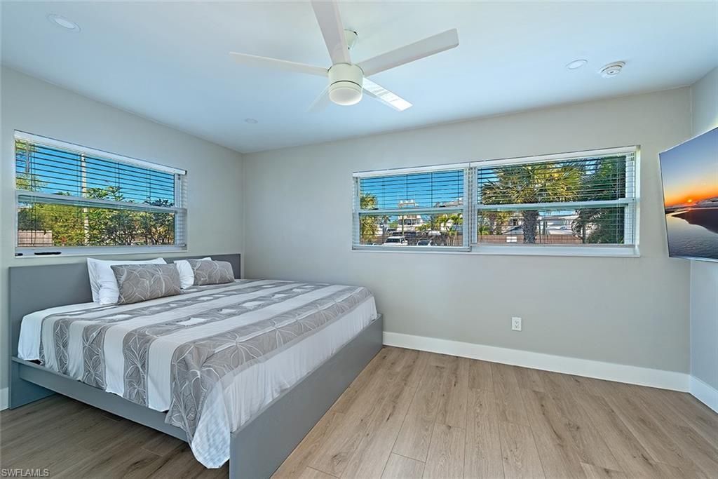 2772 Bayview Dr, Naples, FL 34112 Photo