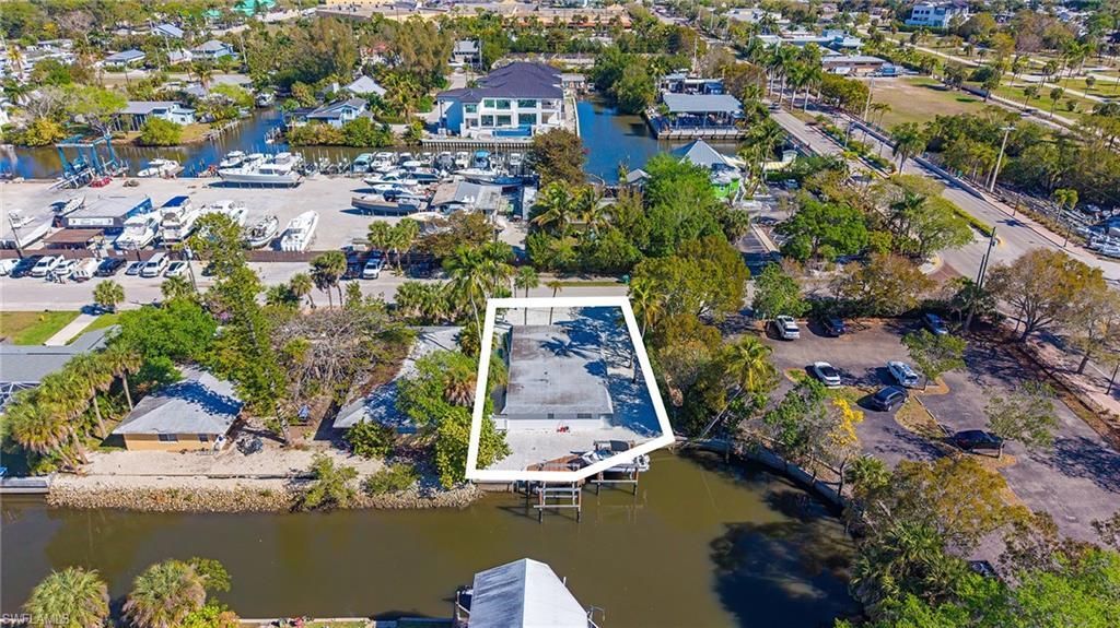 2836 Bayview Dr, Naples, FL 34112 Photo