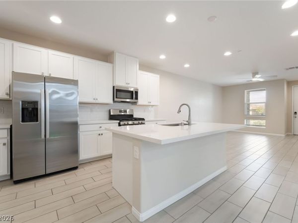 666 Cottonwood Hill Place, Henderson, NV 89011