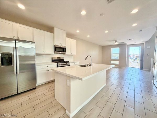 666 Cottonwood Hill Place, Henderson, NV 89011