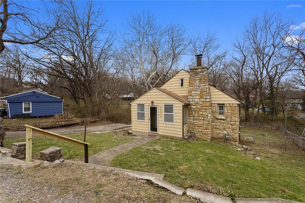 3550 NW Edgewater Trail, Kansas City, MO 64151 Main Photo