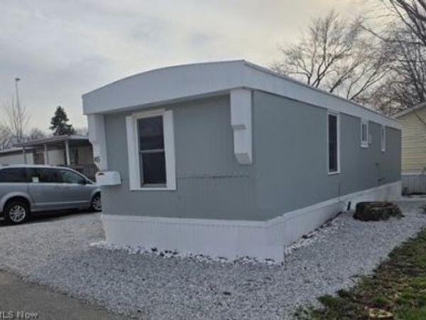 9151 Mentor Avenue , Mentor, OH 44060