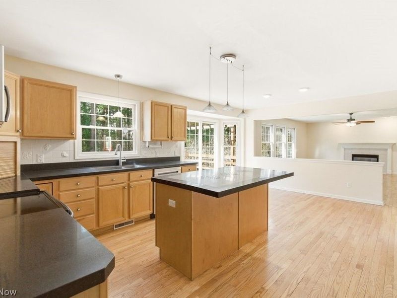 34390 Appleview Way, Solon, OH 44139 Photo 18