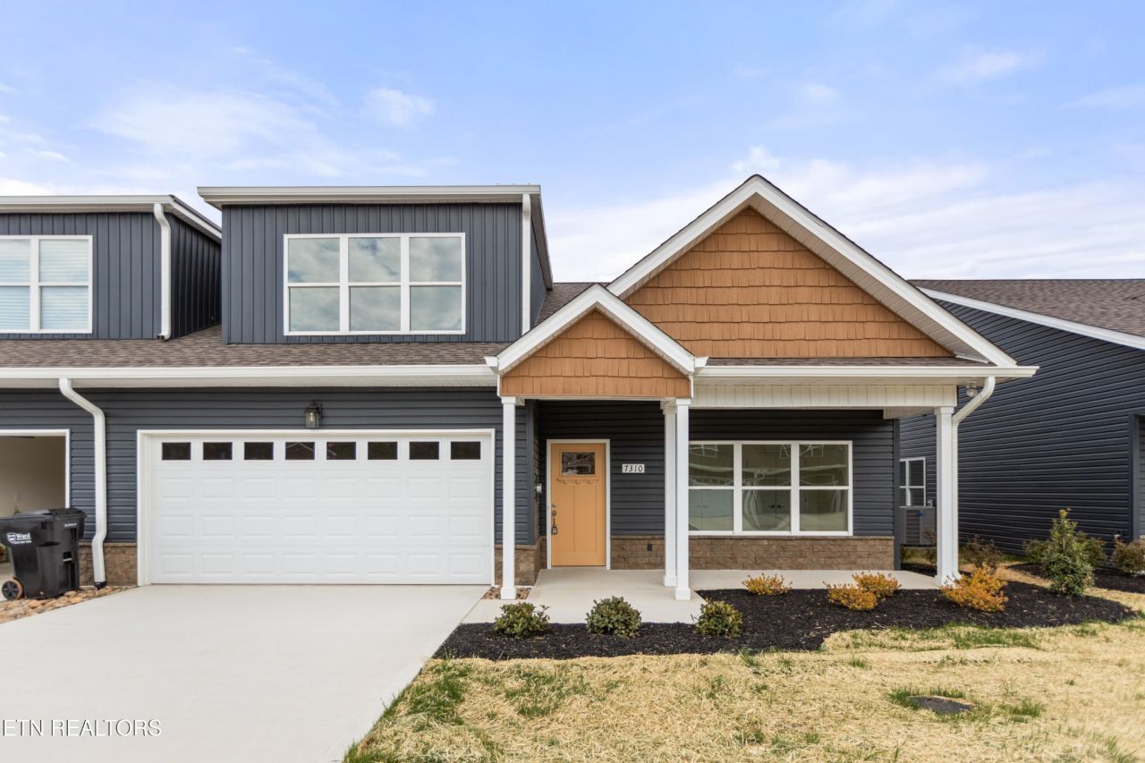 7346 Whispering Creek Lane , Powell, TN 37849 Main Photo