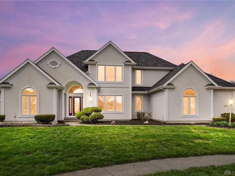 5201 Kingsfjord Court, West Chester, OH 45069 Photo 1