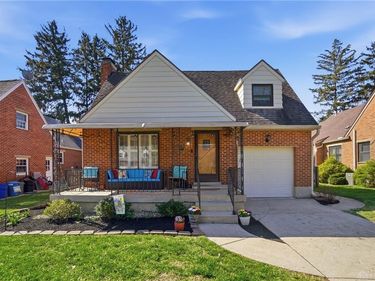 342 Wisteria Drive, Oakwood, OH 45419