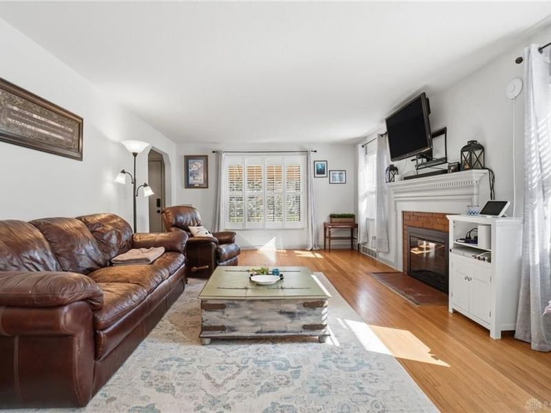 342 Wisteria Drive, Oakwood, OH 45419 Photo 10