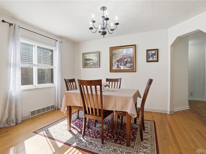 342 Wisteria Drive, Oakwood, OH 45419 Photo 15