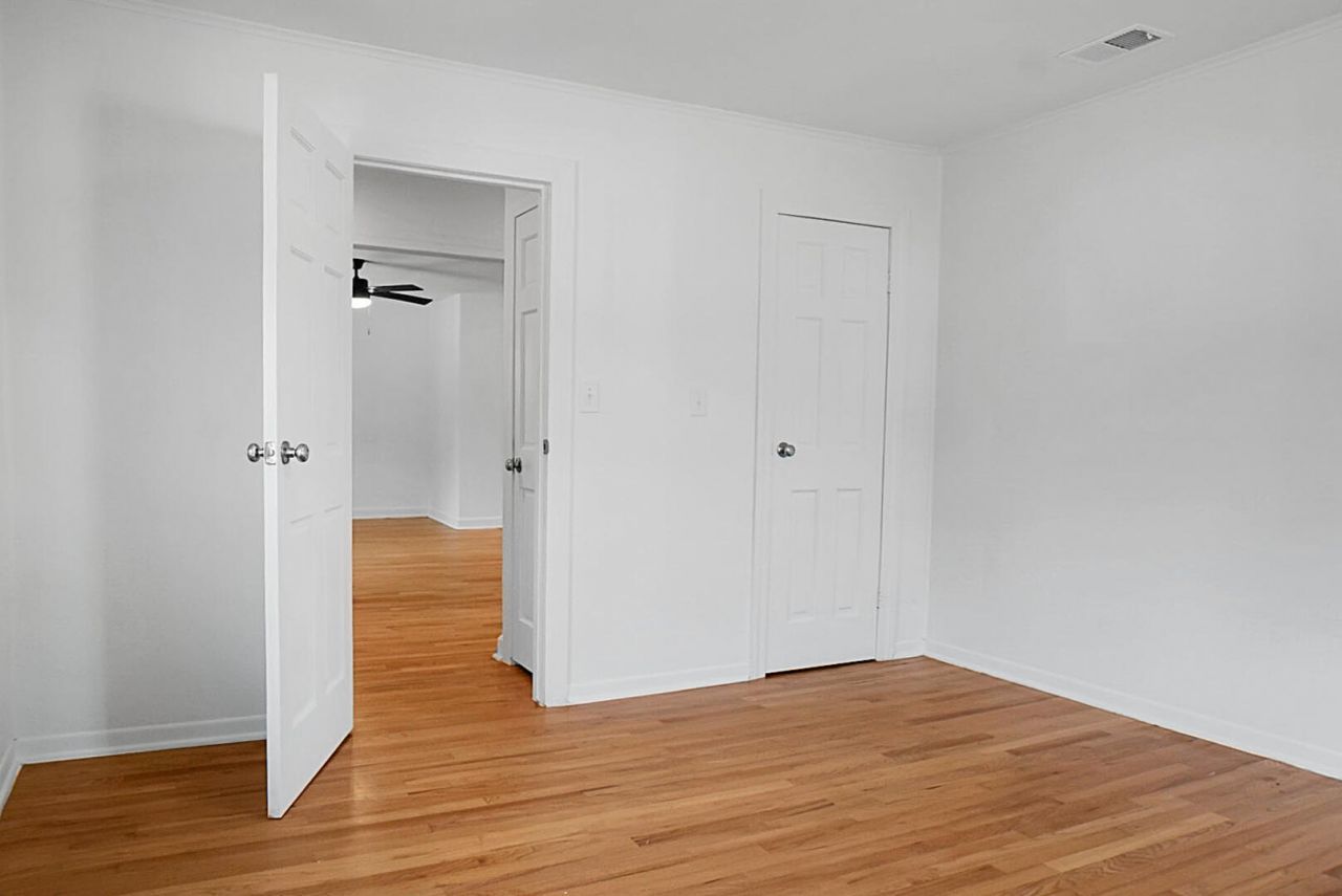 207 Trivers Drive Photo 15