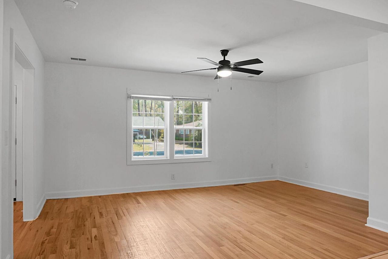 207 Trivers Drive Photo 17