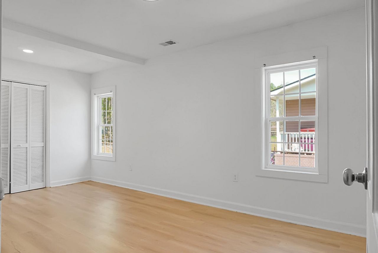 207 Trivers Drive Photo 24