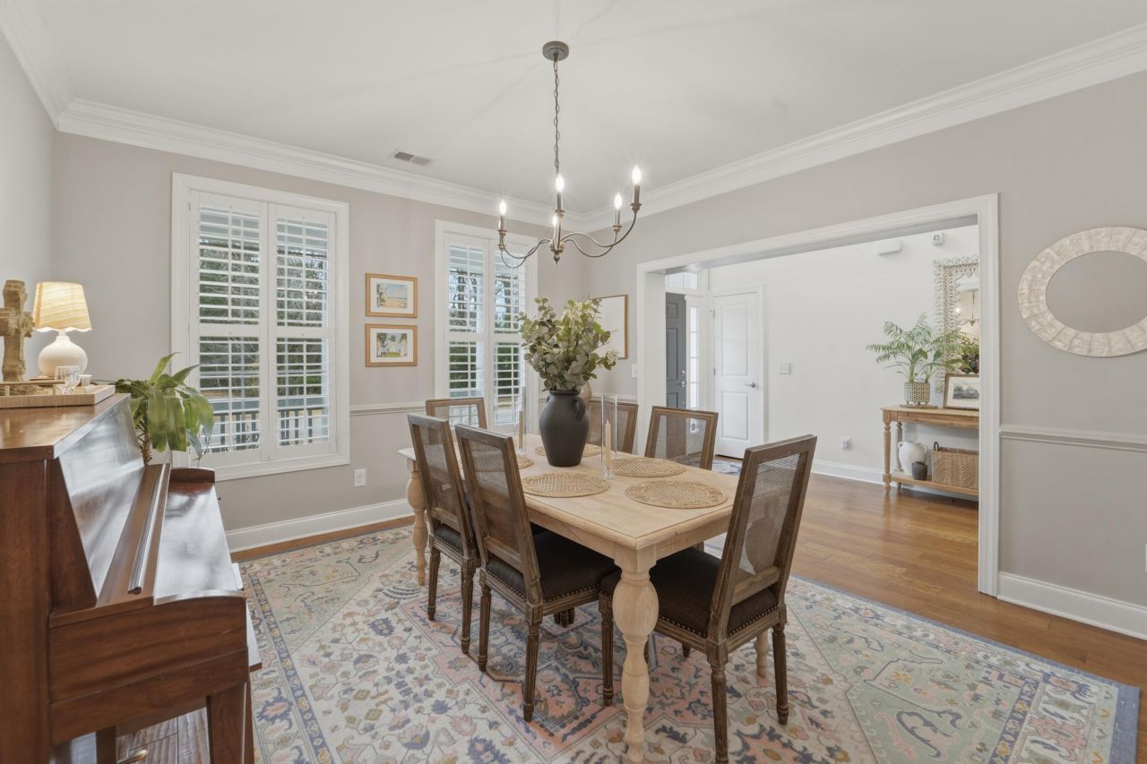 859 Hunt Club Run Photo 14