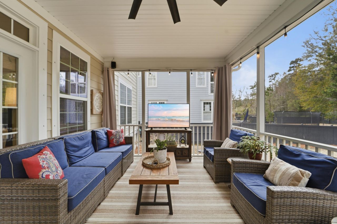 859 Hunt Club Run Photo 16