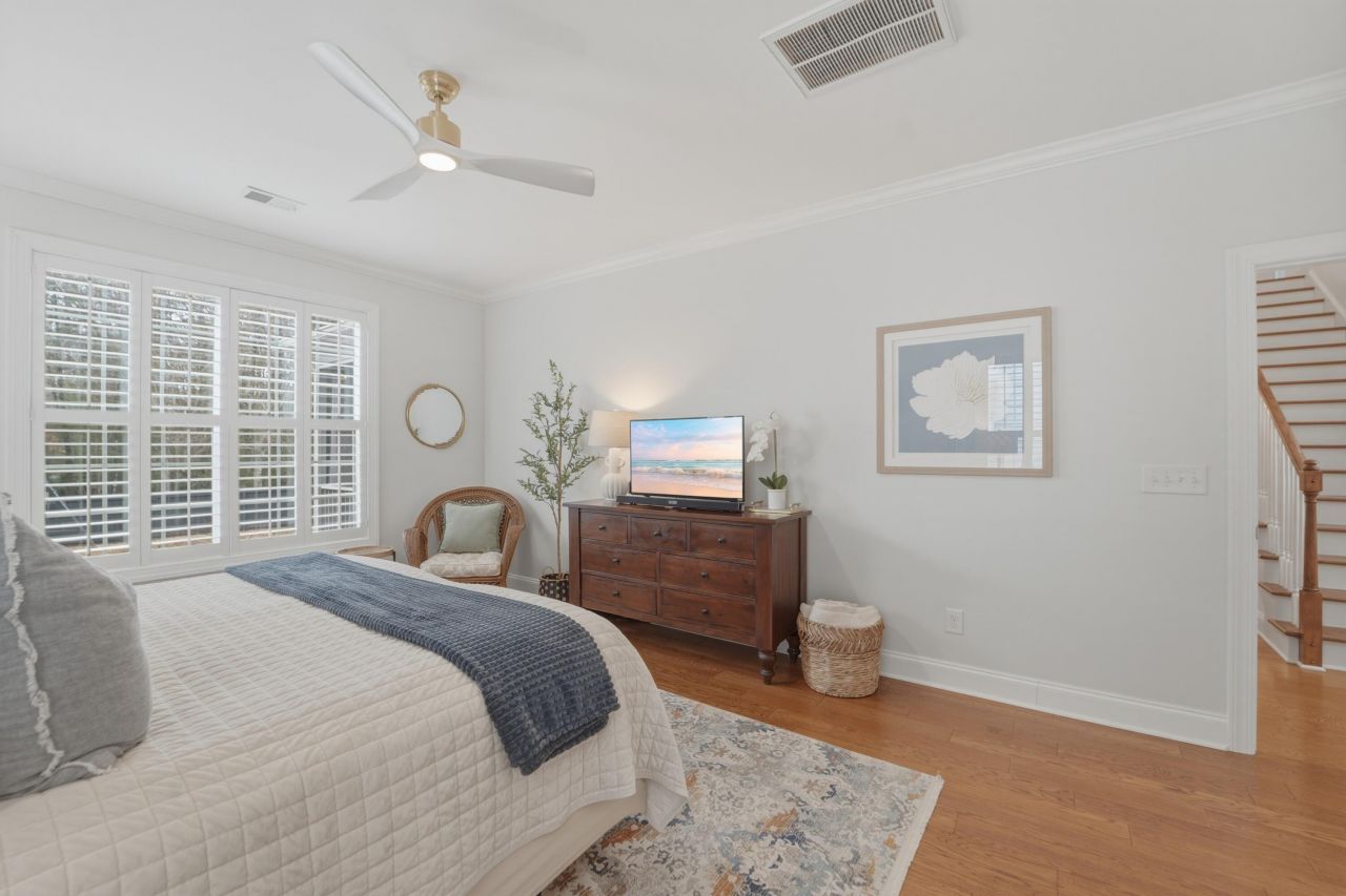 859 Hunt Club Run Photo 25