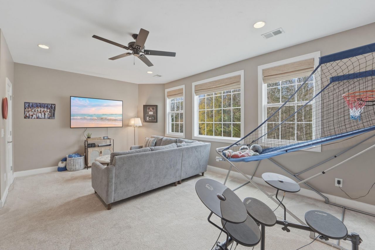 859 Hunt Club Run Photo 50