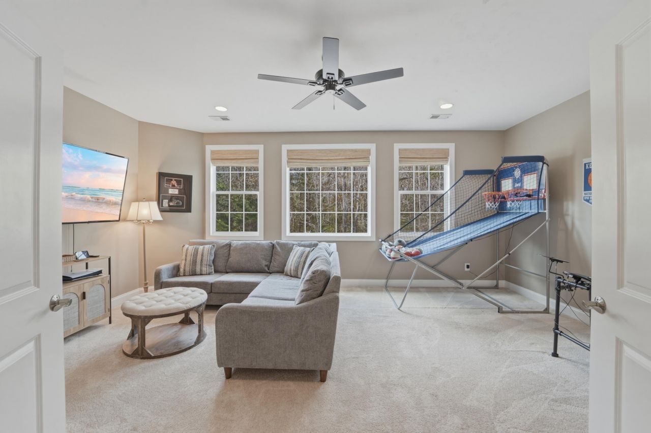 859 Hunt Club Run Photo 51