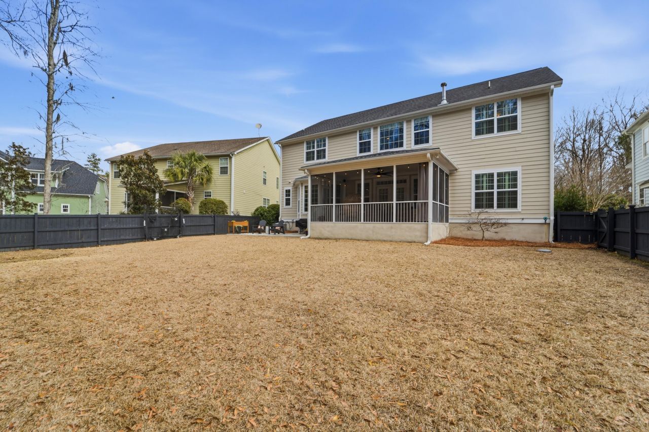 859 Hunt Club Run Photo 60