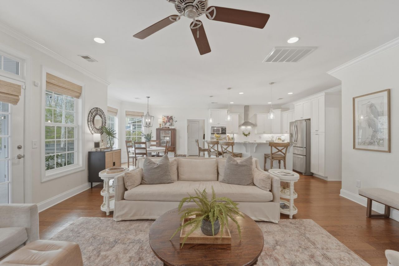 859 Hunt Club Run Photo 9