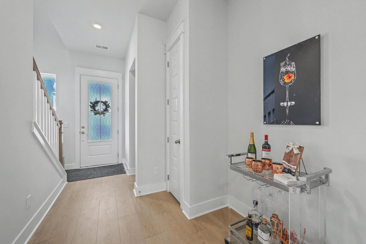 225 Witherspoon Street Photo 11