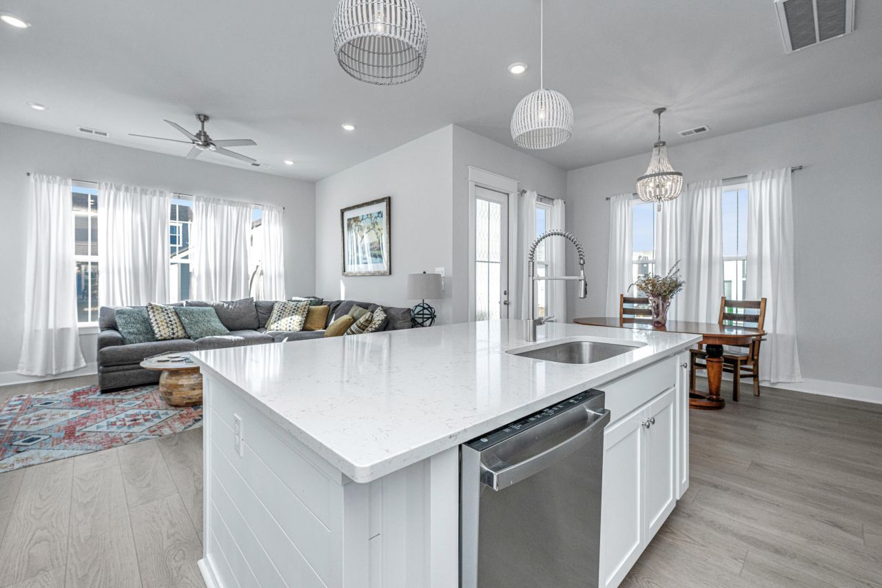 225 Witherspoon Street Photo 16