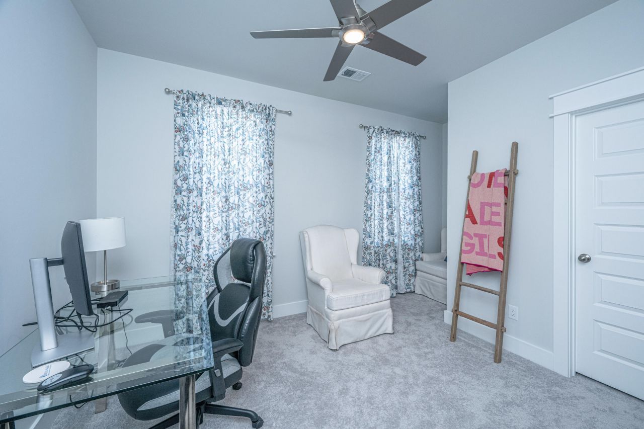 225 Witherspoon Street Photo 39