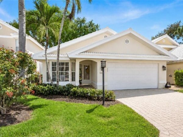 1562 Weybridge CIR, Unit 31, NAPLES, FL 34110