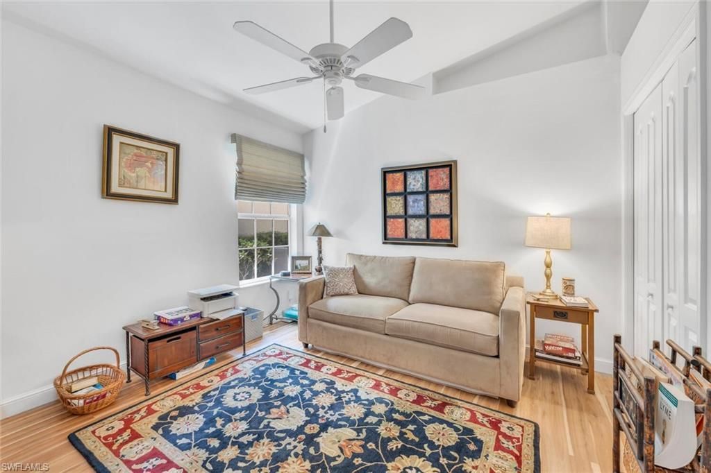 1562 Weybridge Cir, Unit 31, Naples, FL 34110 Photo