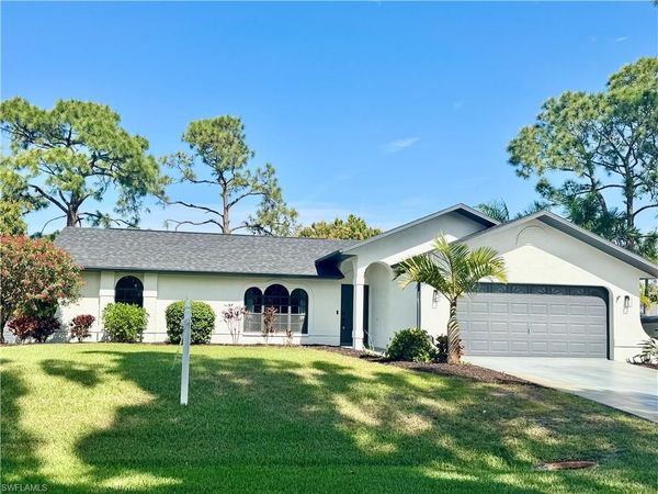 8137 Pelican RD , FORT MYERS, FL 33967