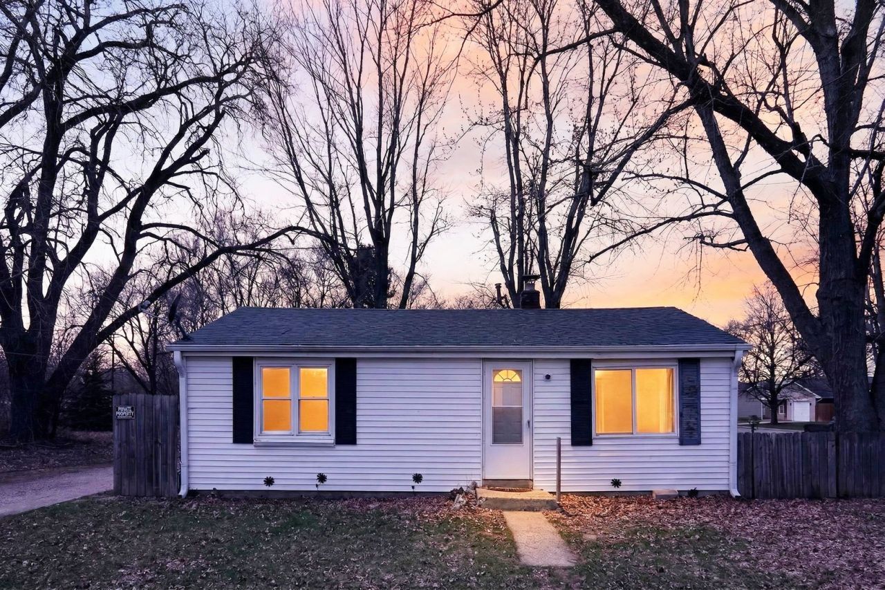 2120 Belden Street, Rockford, IL 61101 Main Photo