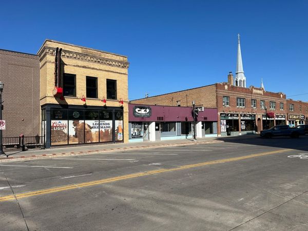 508 Broadway N, Fargo, ND 58102