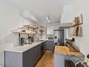 2928 Dean Parkway, Unit 2L, Minneapolis, MN 55416