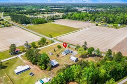 690 Mcnabb Short Cut Rd. photo 4