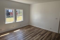 690 Mcnabb Short Cut Rd.  photo 4