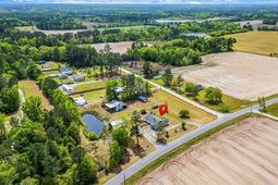 690 Mcnabb Short Cut Rd. photo 4