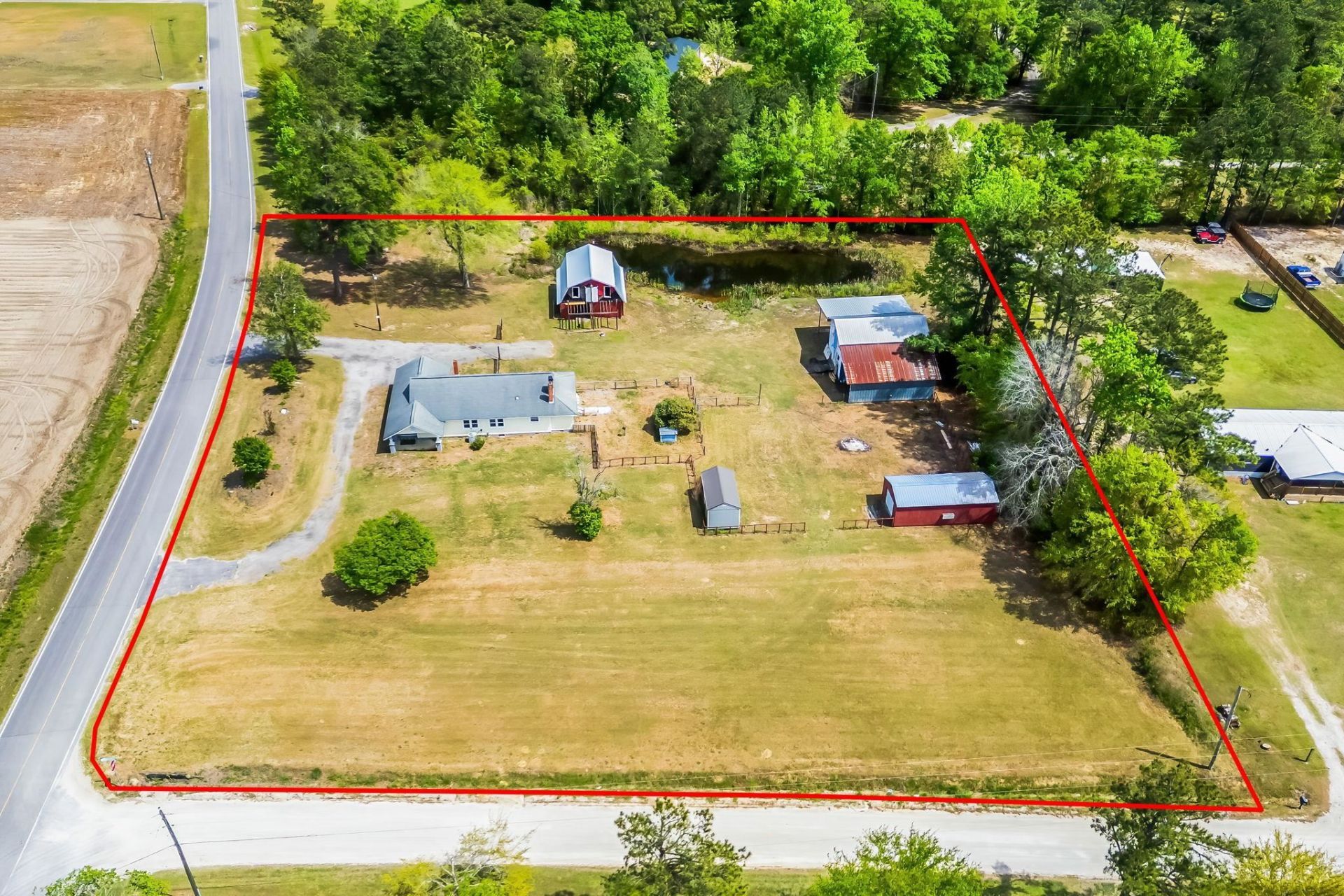 690 Mcnabb Short Cut Rd. Photo 6