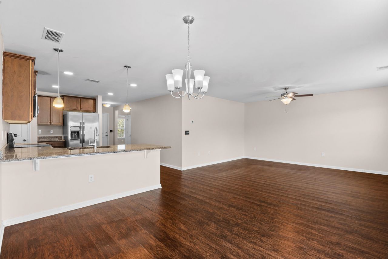 3015 Holly Loop Photo 14