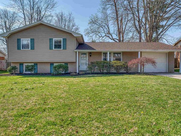 7215 E Powell Avenue, Evansville, IN 47715