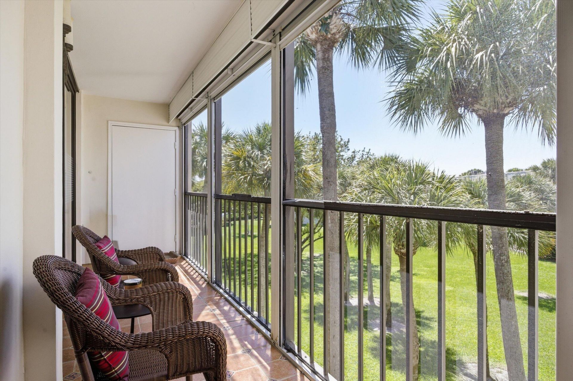 5370 Las Verdes Circle, Unit 303, Delray Beach, FL 33484 Photo