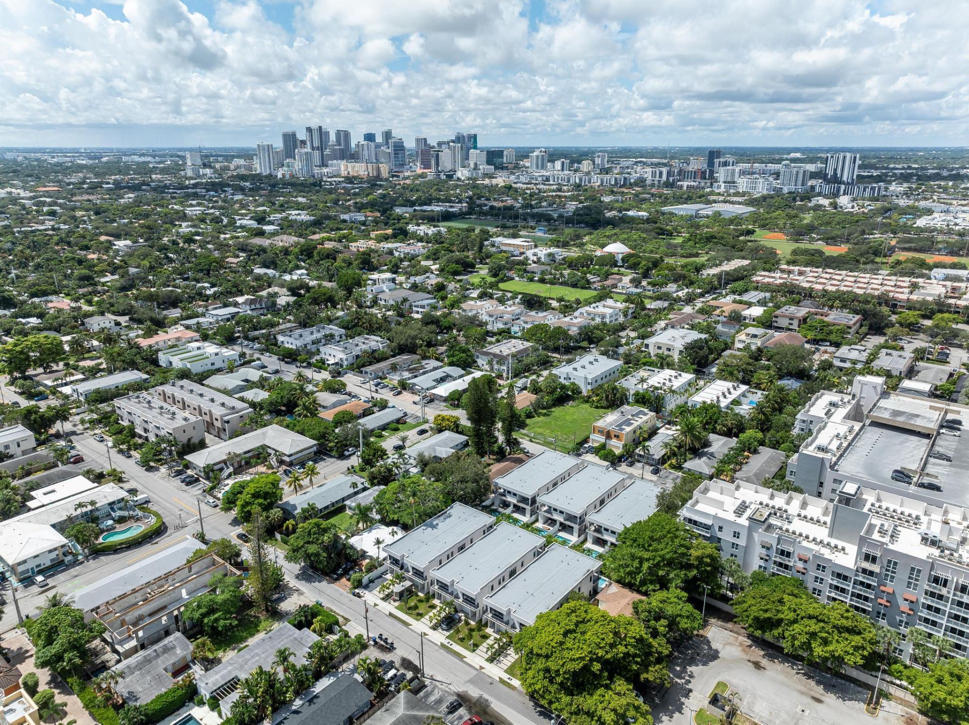 919 NE 17th Terrace, Unit A, Fort Lauderdale, FL 33304 Photo